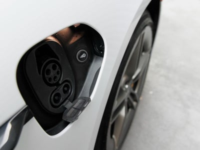 2025 Porsche Taycan Taycan Turbo S