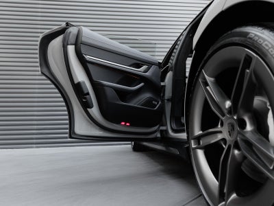 2025 Porsche Taycan Taycan Turbo