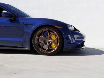 2020 Porsche Taycan Taycan Turbo S