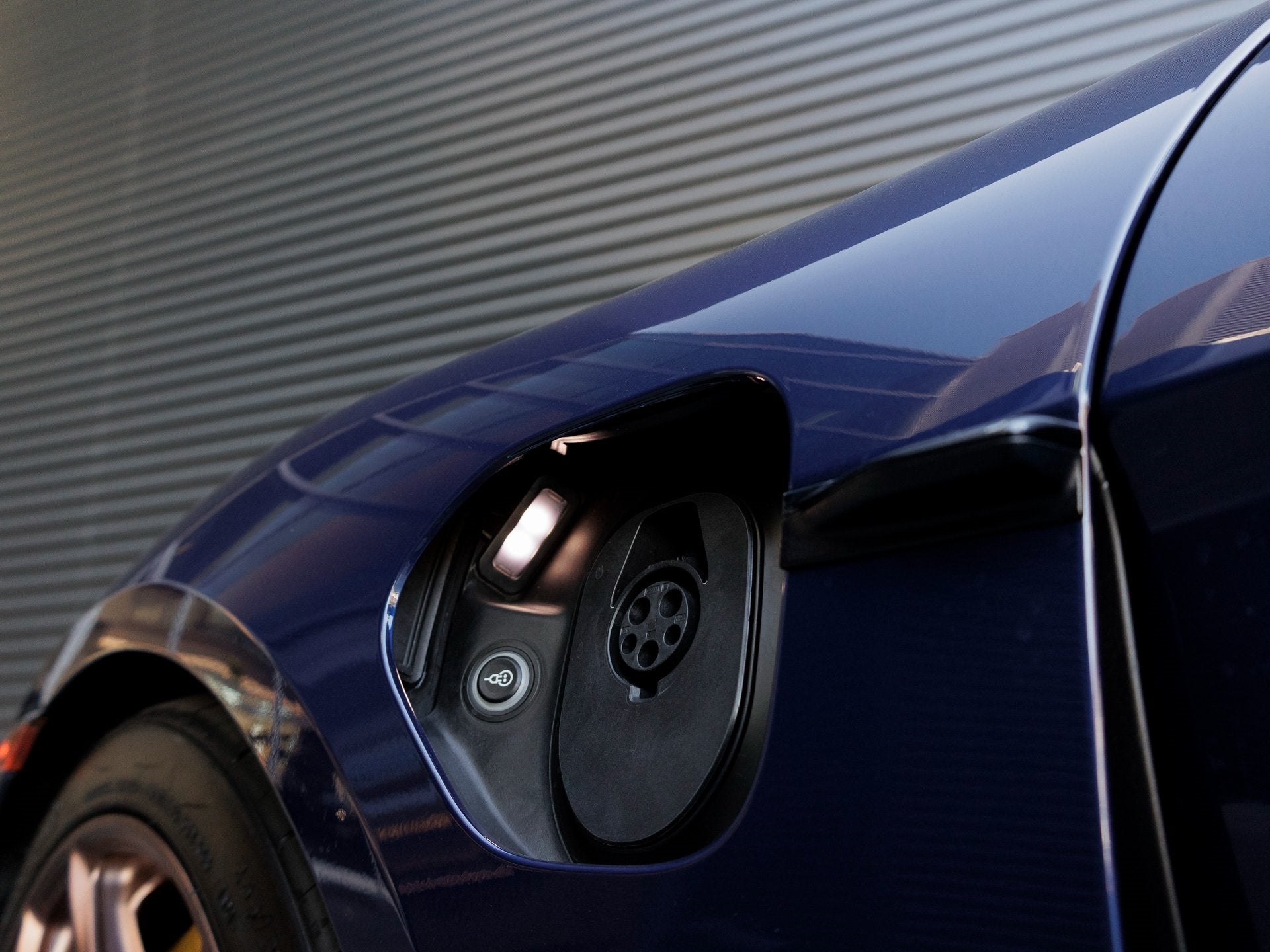 2020 Porsche Taycan Taycan Turbo S