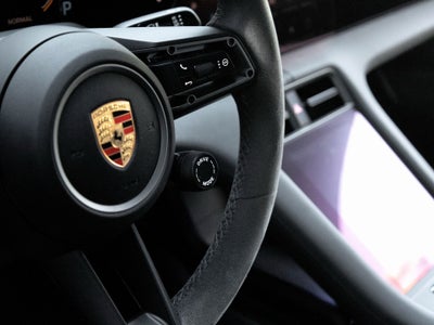 2020 Porsche Taycan Taycan Turbo S