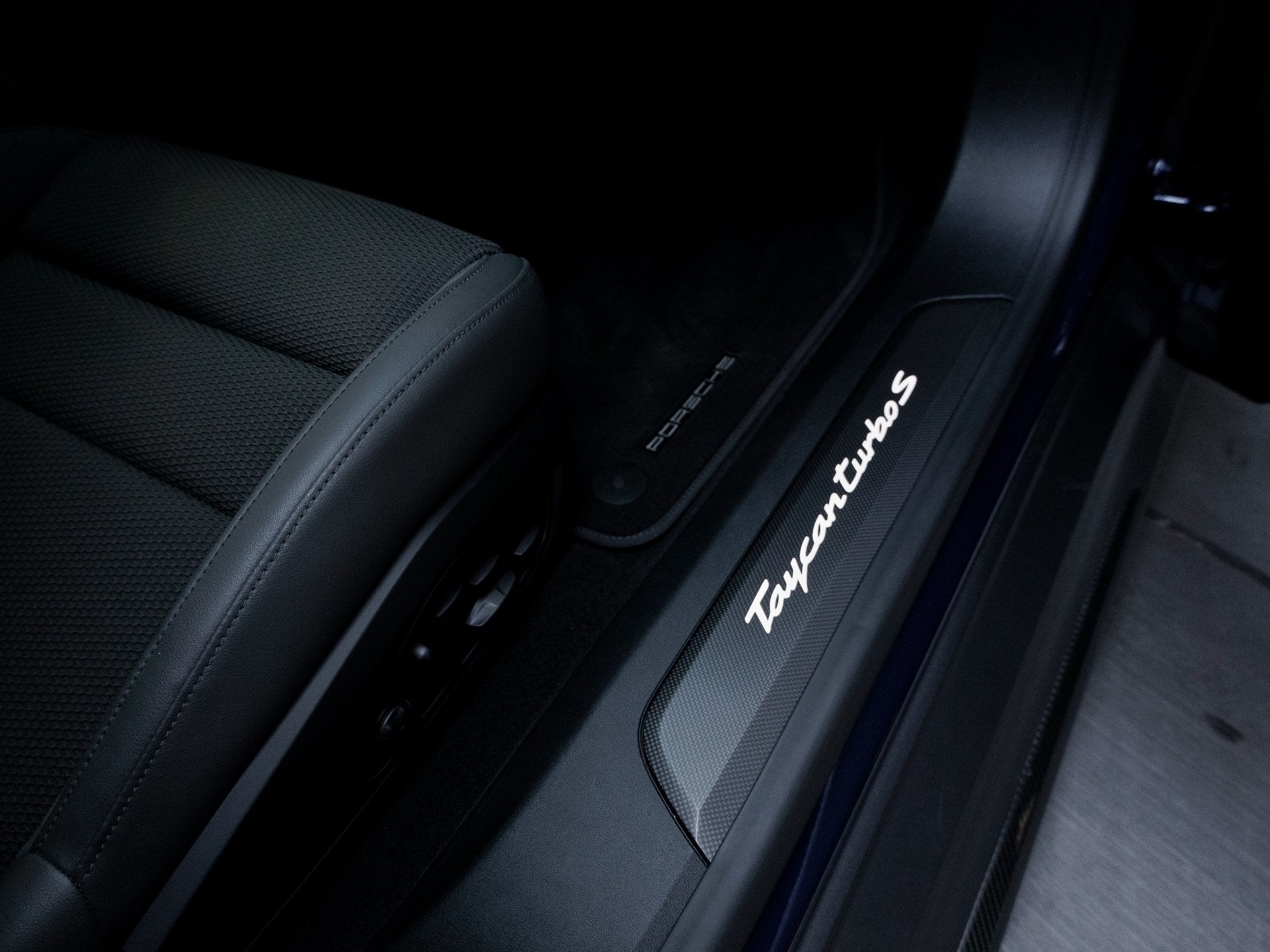 2020 Porsche Taycan Taycan Turbo S