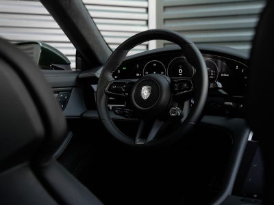 2025 Porsche Taycan Taycan Turbo S