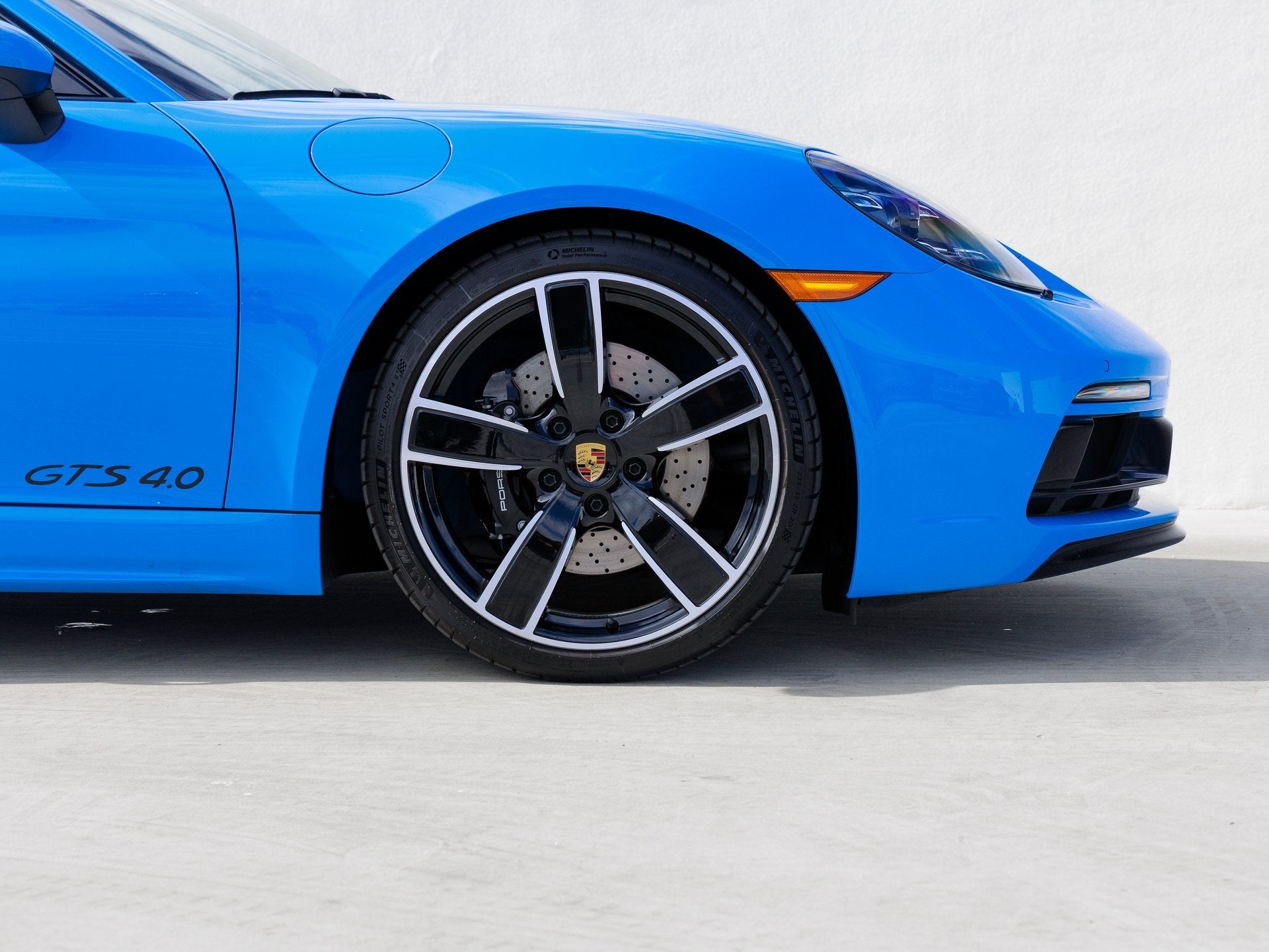 2025 Porsche 718 718 Cayman GTS 4.0