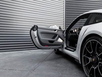 2025 Porsche 911 911 Turbo S