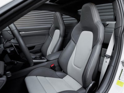 2025 Porsche 911 911 Turbo S