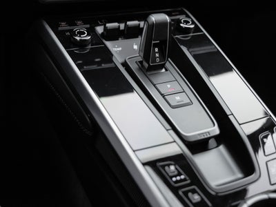 2025 Porsche 911 911 Turbo S