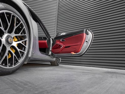 2014 Porsche 911 Turbo S