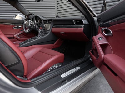 2014 Porsche 911 Turbo S