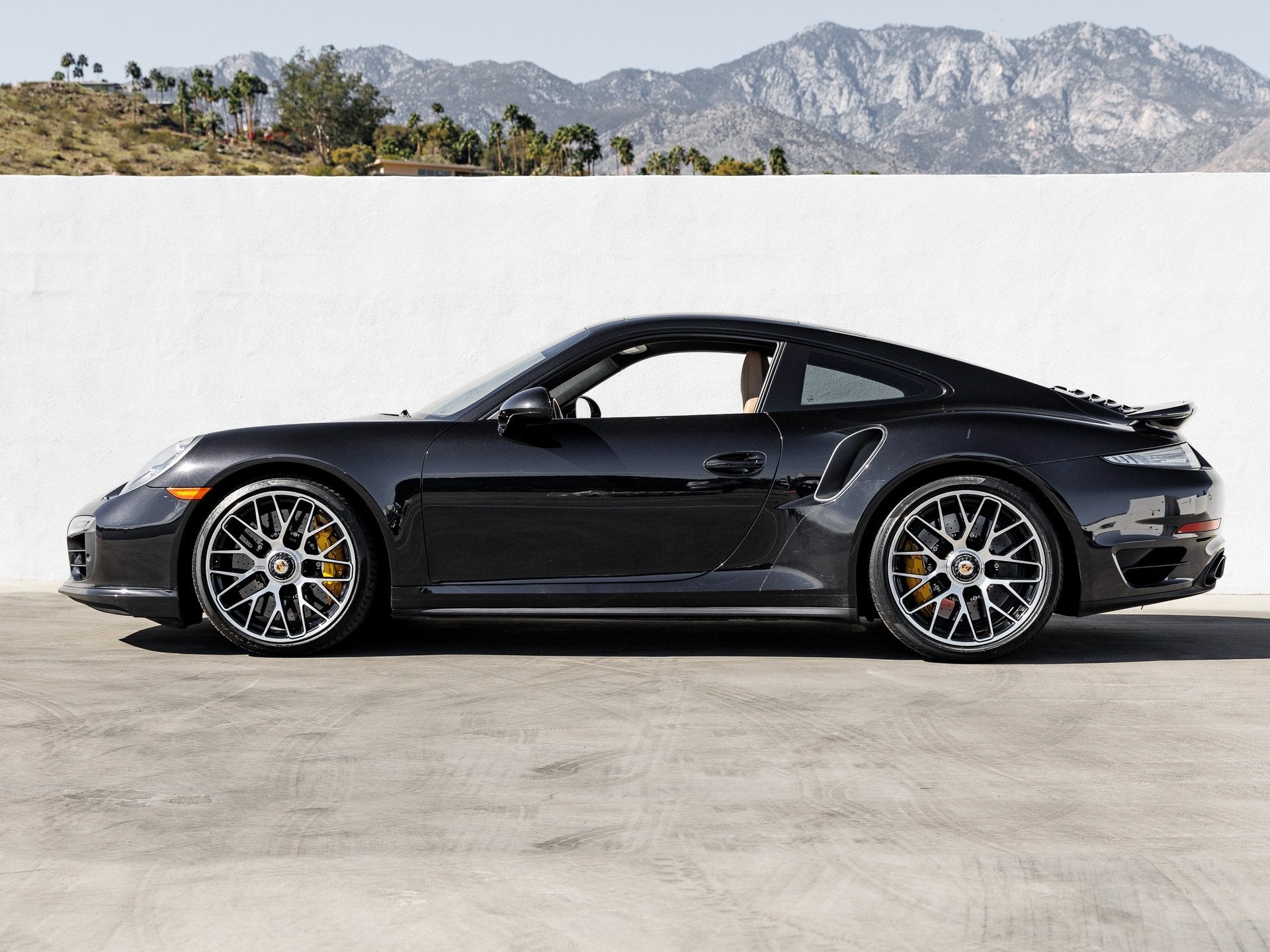 2014 Porsche 911 911 Turbo S Coupe