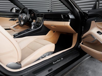 2014 Porsche 911 911 Turbo S Coupe