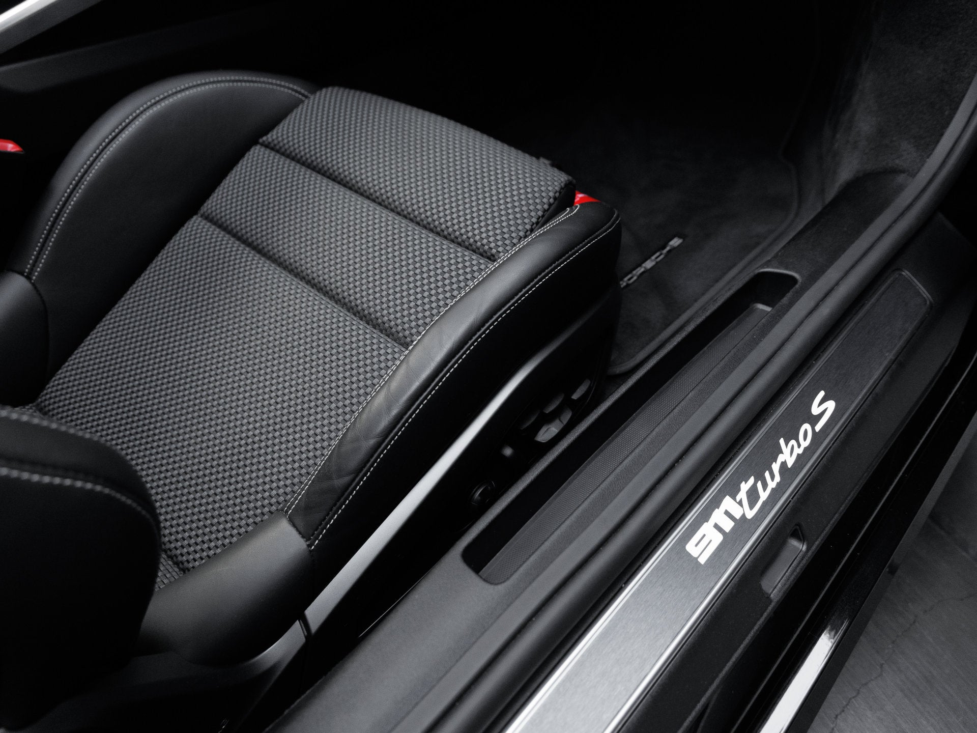 2024 Porsche 911 911 Turbo S