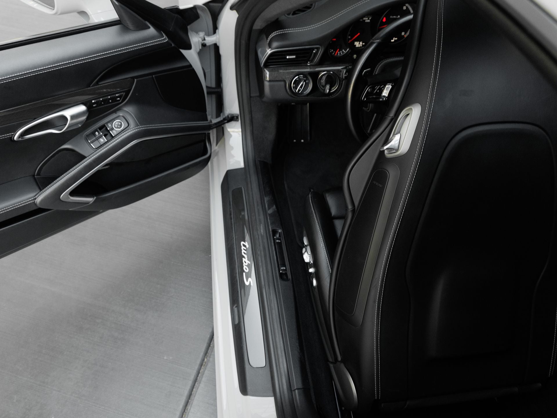 2019 Porsche 911 911 Turbo S