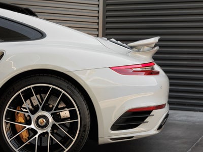 2019 Porsche 911 911 Turbo S