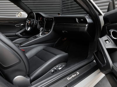 2019 Porsche 911 911 Turbo S