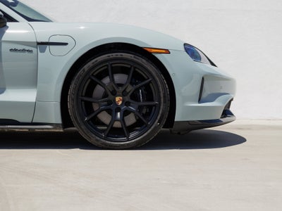 2025 Porsche Taycan Taycan GTS