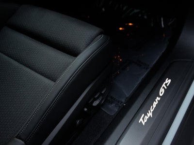 2025 Porsche Taycan Taycan GTS