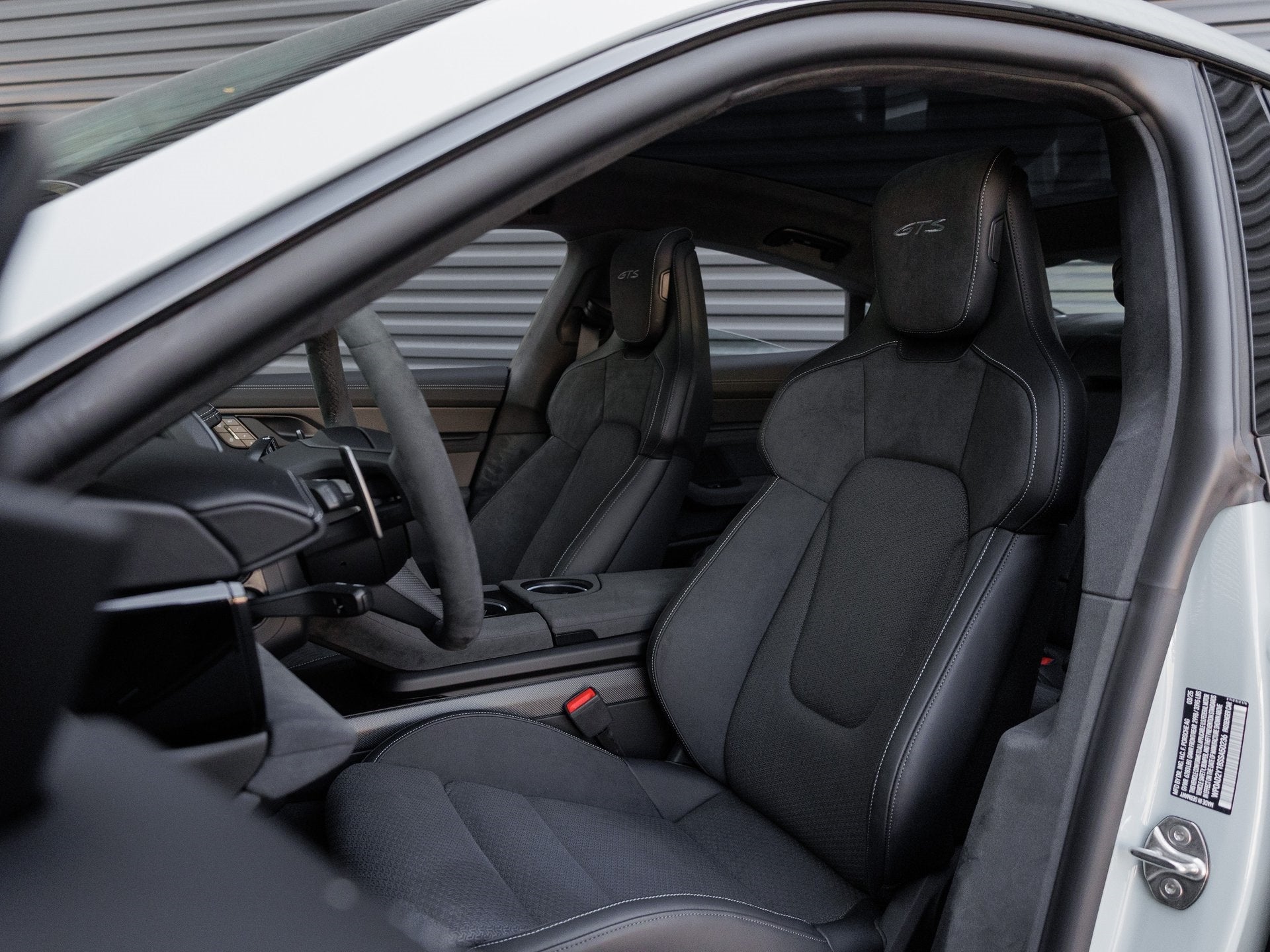 2025 Porsche Taycan Taycan GTS