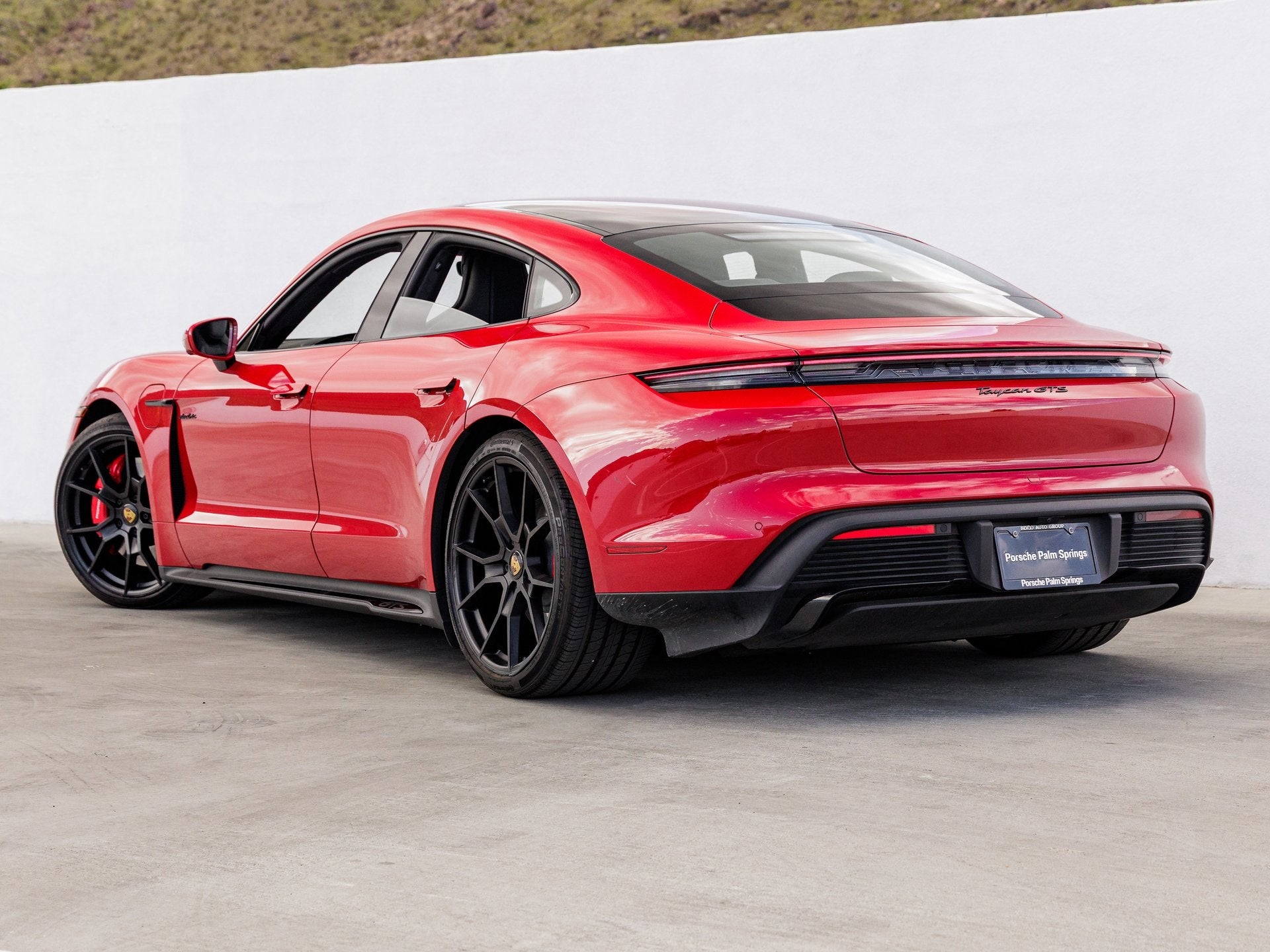 2022 Porsche Taycan Taycan GTS (MY22)