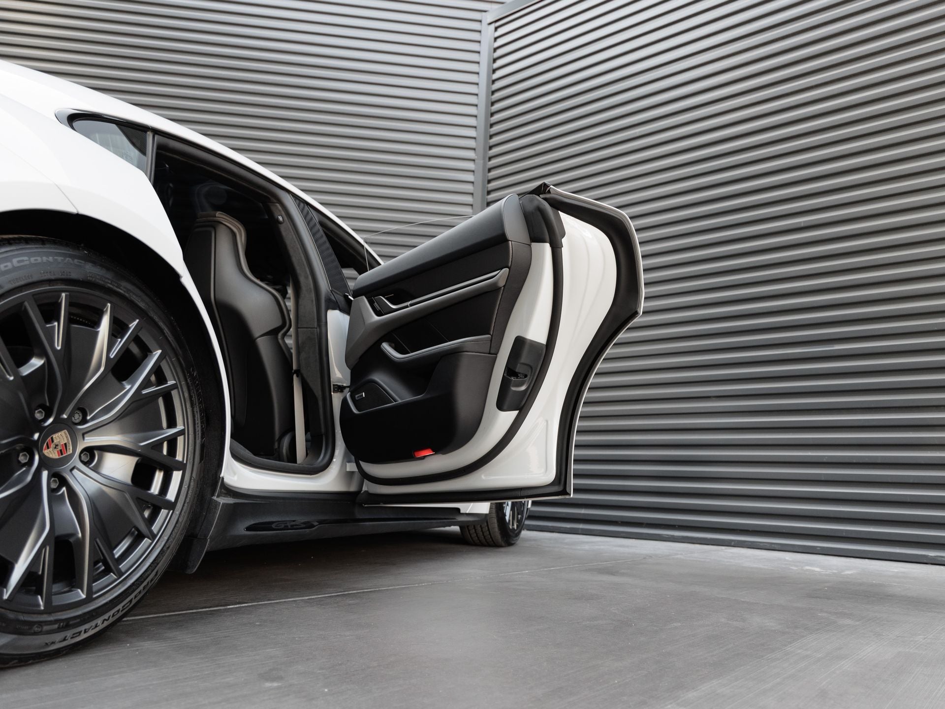 2026 Porsche Taycan Taycan GTS