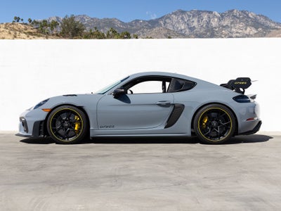 2025 Porsche 718 Cayman GT4 RS