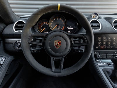 2025 Porsche 718 Cayman GT4 RS