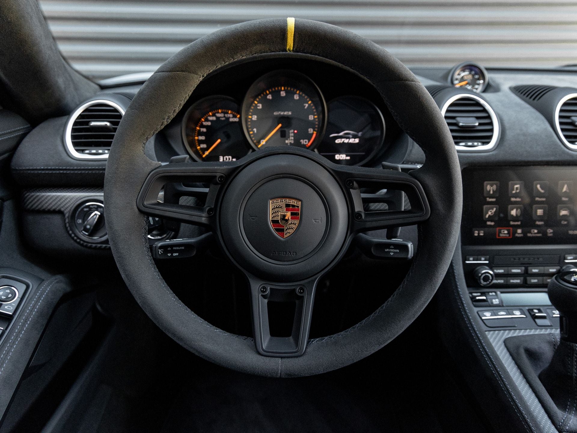 2025 Porsche 718 Cayman GT4 RS