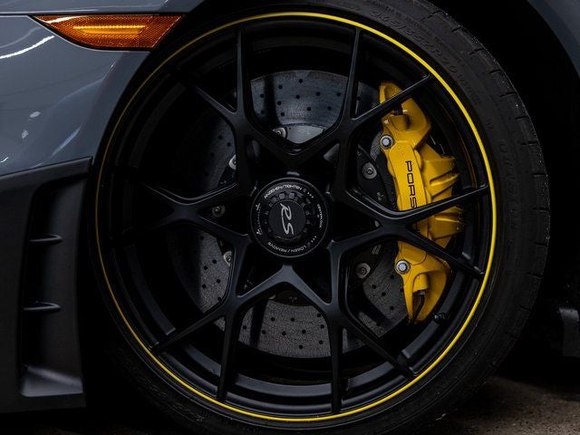 2025 Porsche 718 Cayman GT4 RS