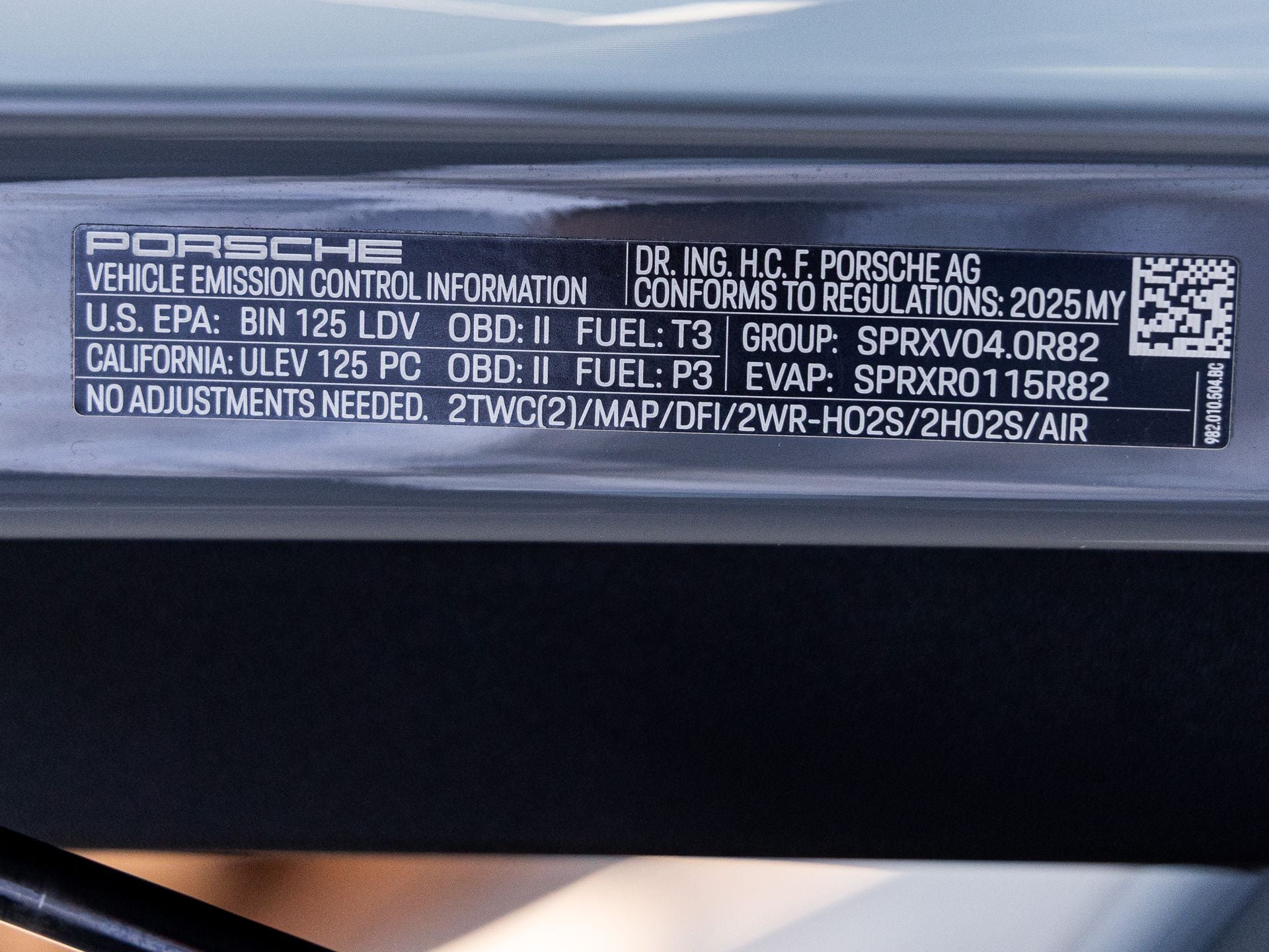 2025 Porsche 718 Cayman GT4 RS