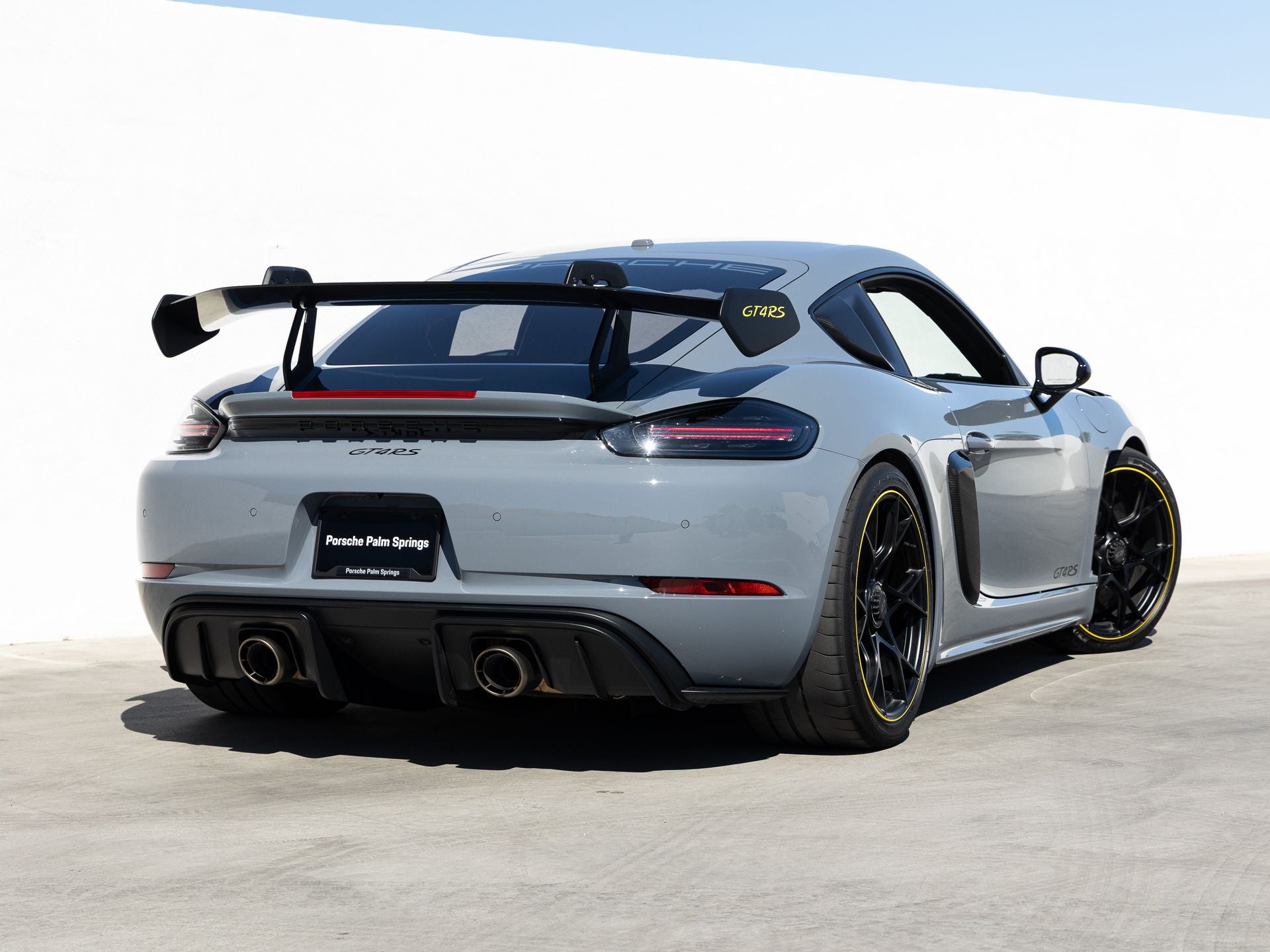 2025 Porsche 718 Cayman GT4 RS