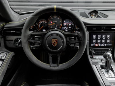 2018 Porsche 911 911 GT2 RS