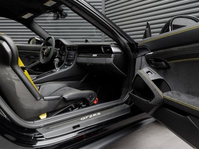 2018 Porsche 911 911 GT2 RS