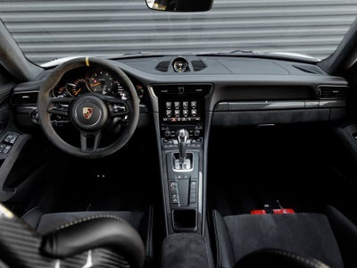 2018 Porsche 911 911 GT2 RS