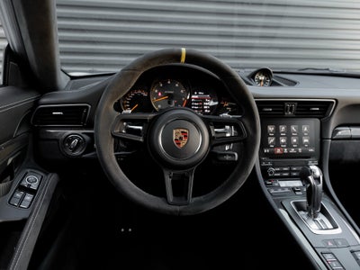 2018 Porsche 911 911 GT2 RS