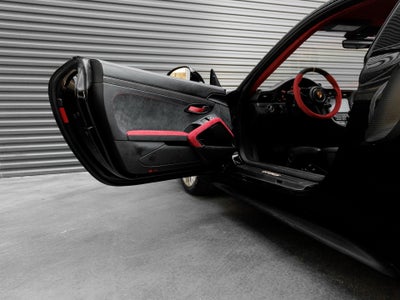 2018 Porsche 911 911 GT2 RS