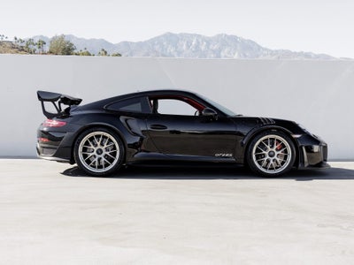 2018 Porsche 911 911 GT2 RS