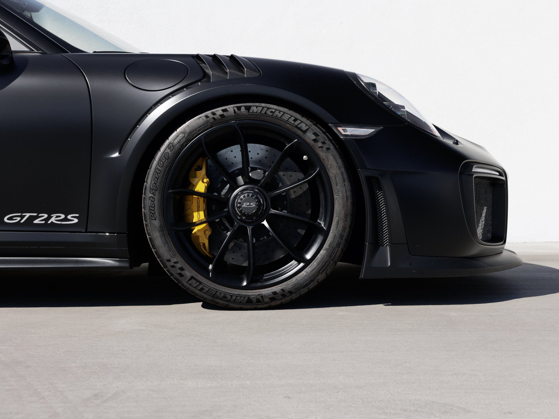 2018 Porsche 911 911 GT2 RS