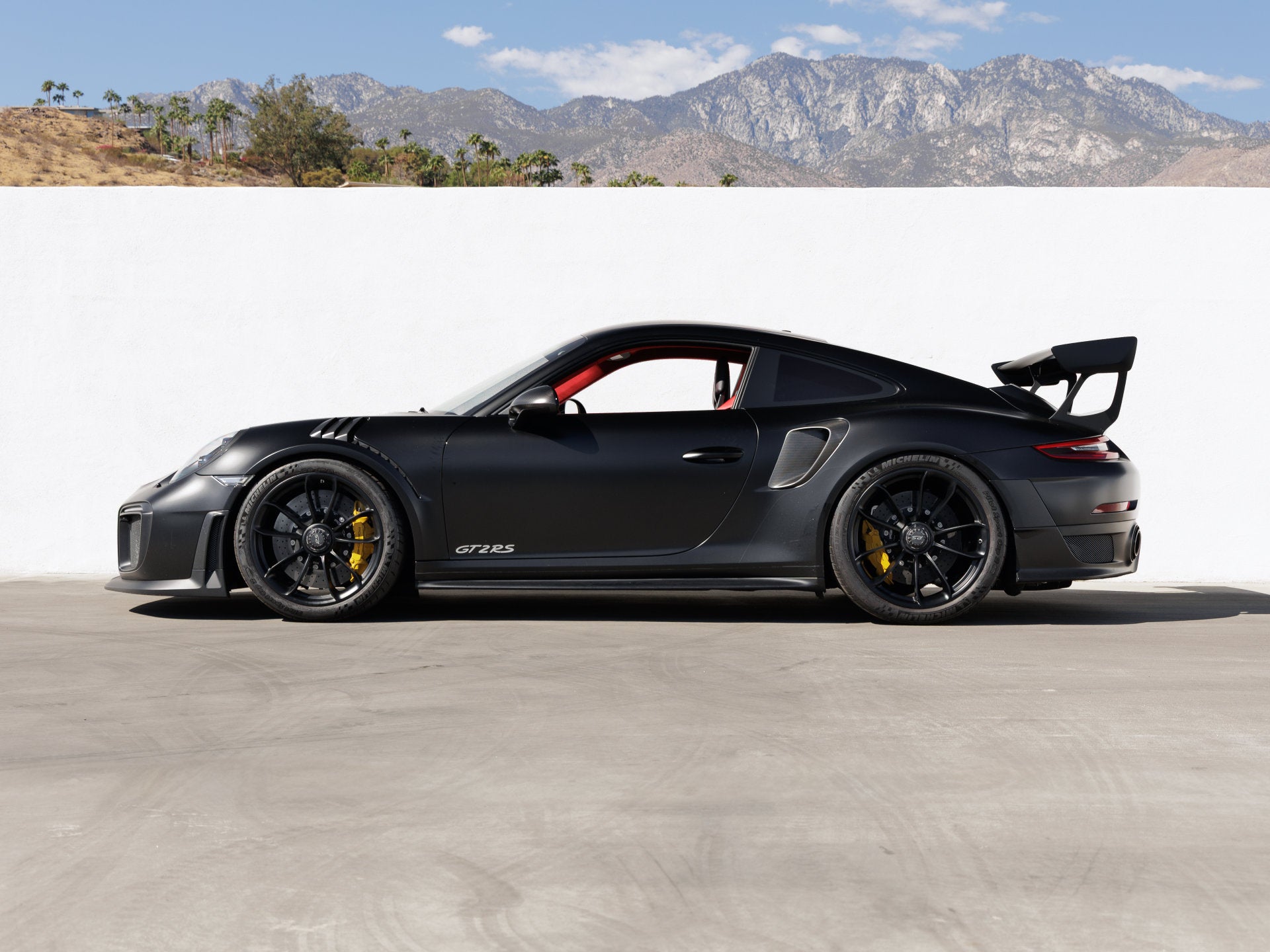 2018 Porsche 911 911 GT2 RS