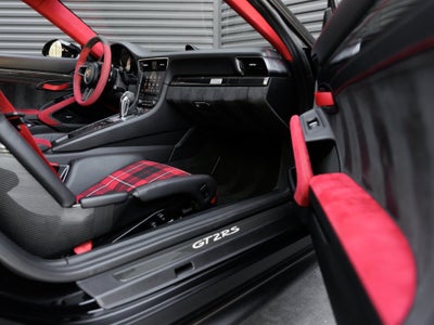 2018 Porsche 911 911 GT2 RS