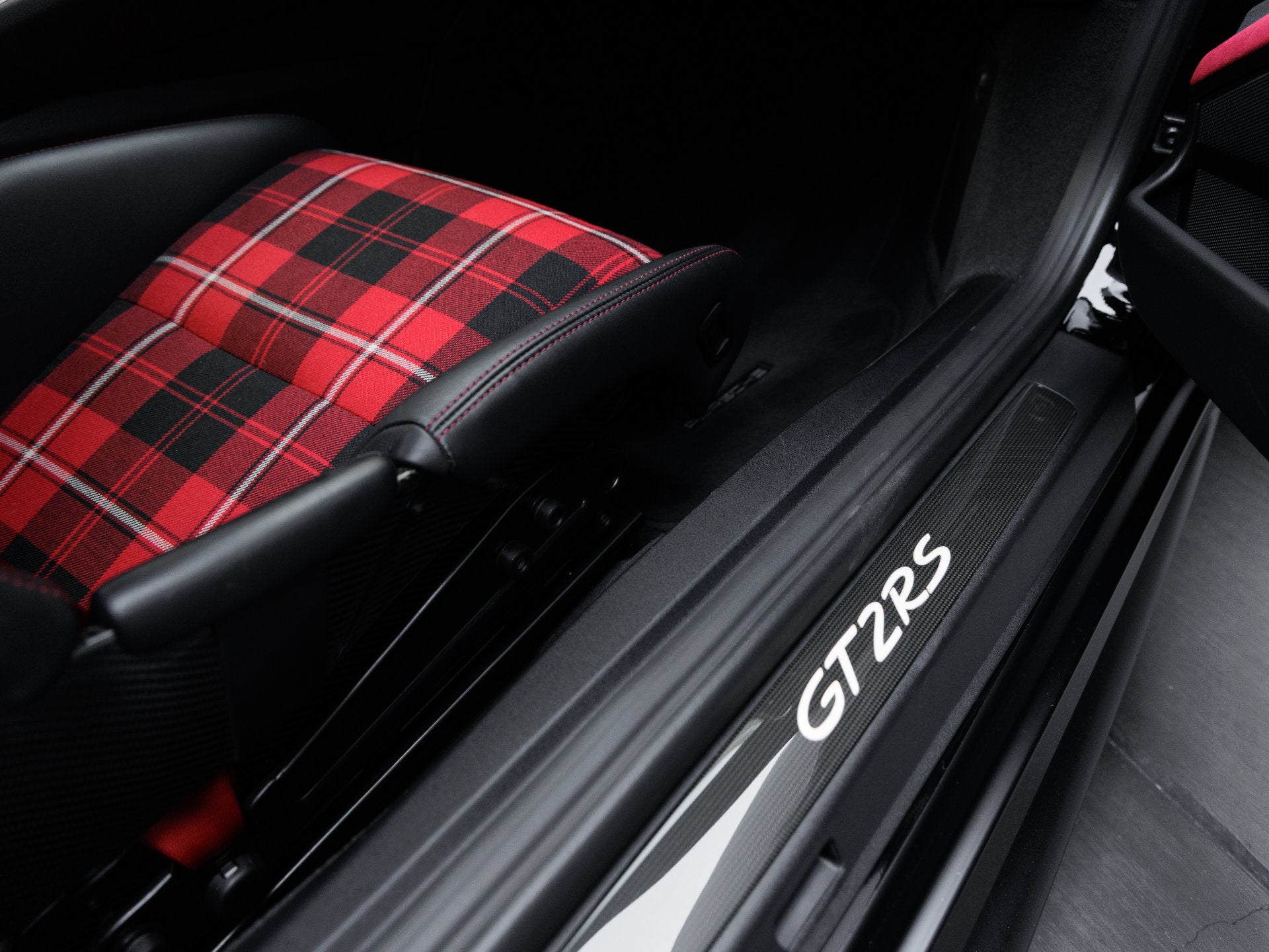 2018 Porsche 911 911 GT2 RS