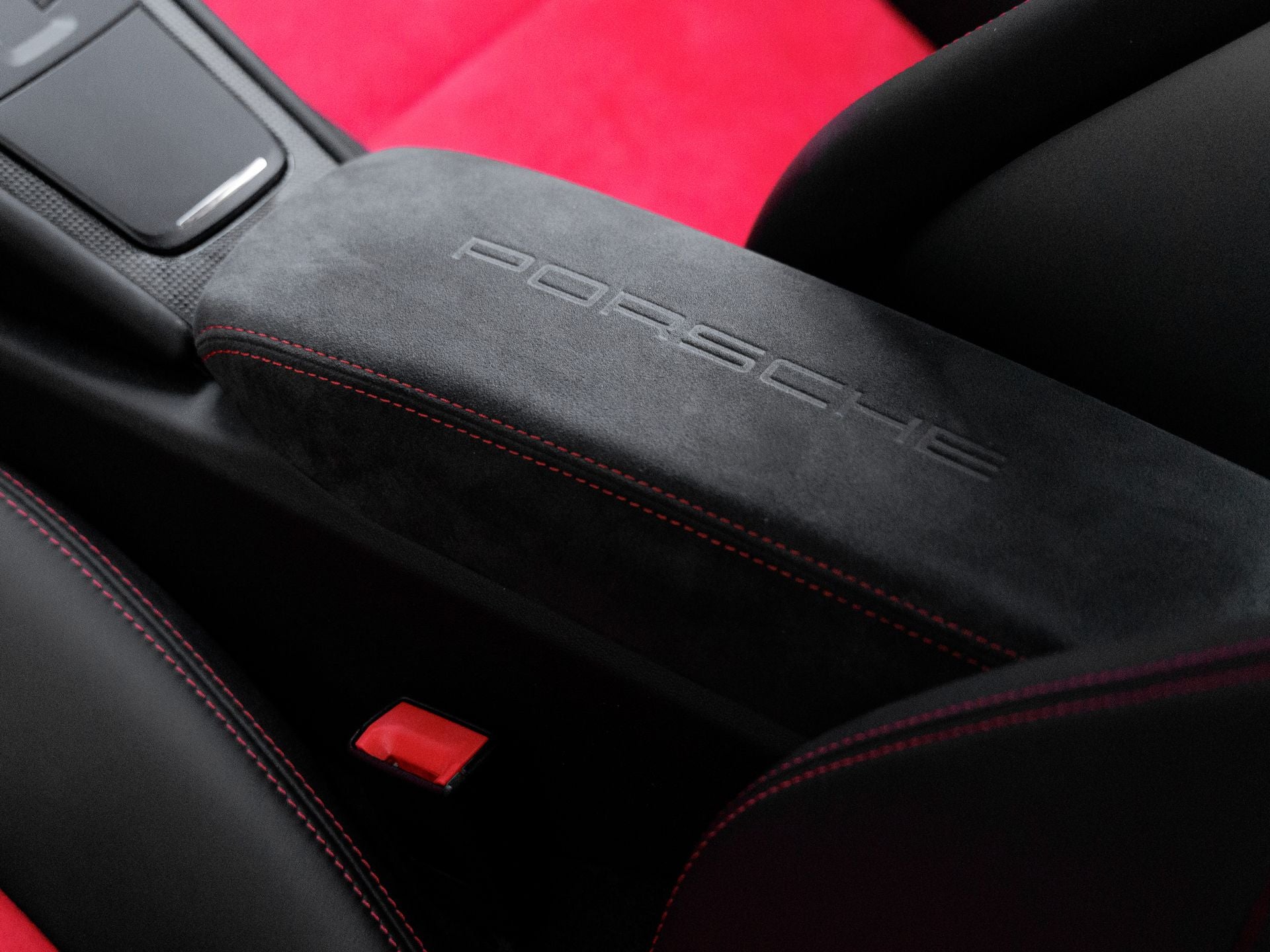 2018 Porsche 911 911 GT2 RS