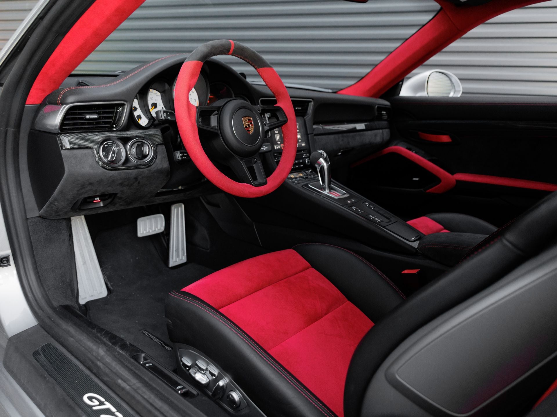 2018 Porsche 911 911 GT2 RS