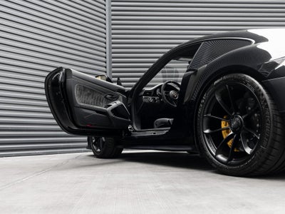 2018 Porsche 911 911 GT2 RS