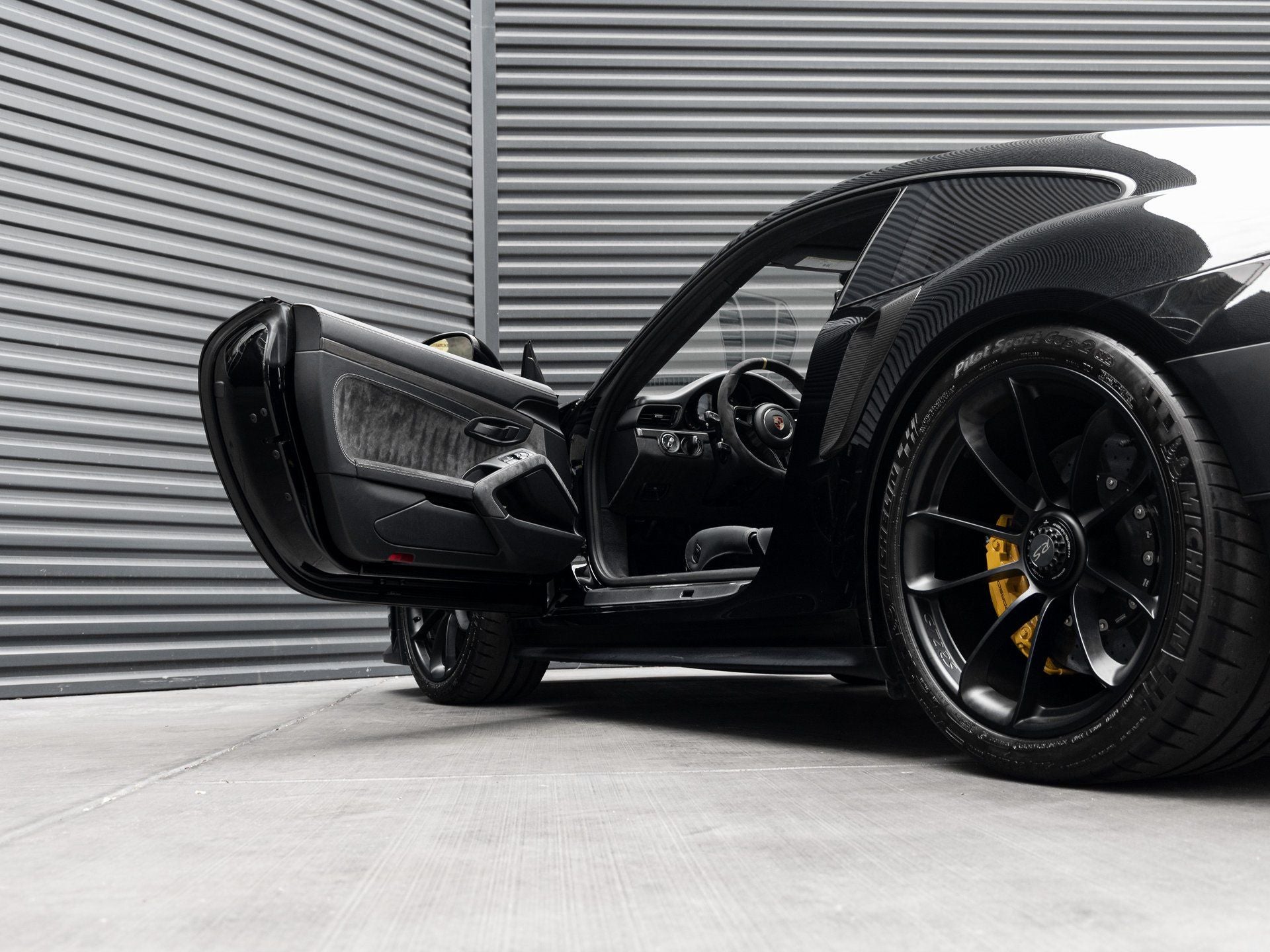 2018 Porsche 911 911 GT2 RS