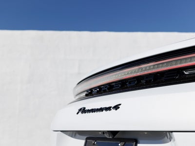 2026 Porsche Panamera Panamera 4 E-Hybrid