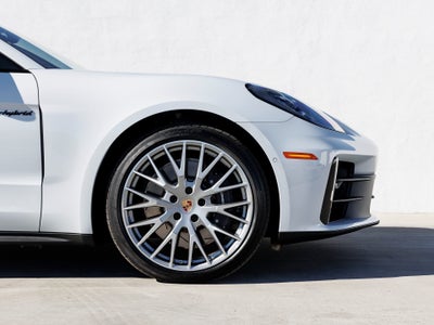 2026 Porsche Panamera Panamera 4 E-Hybrid
