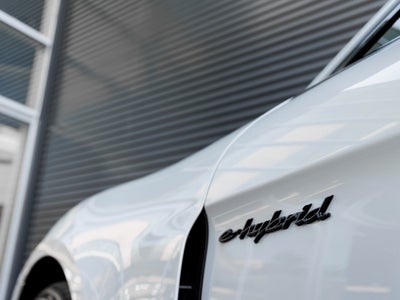 2026 Porsche Panamera Panamera 4 E-Hybrid