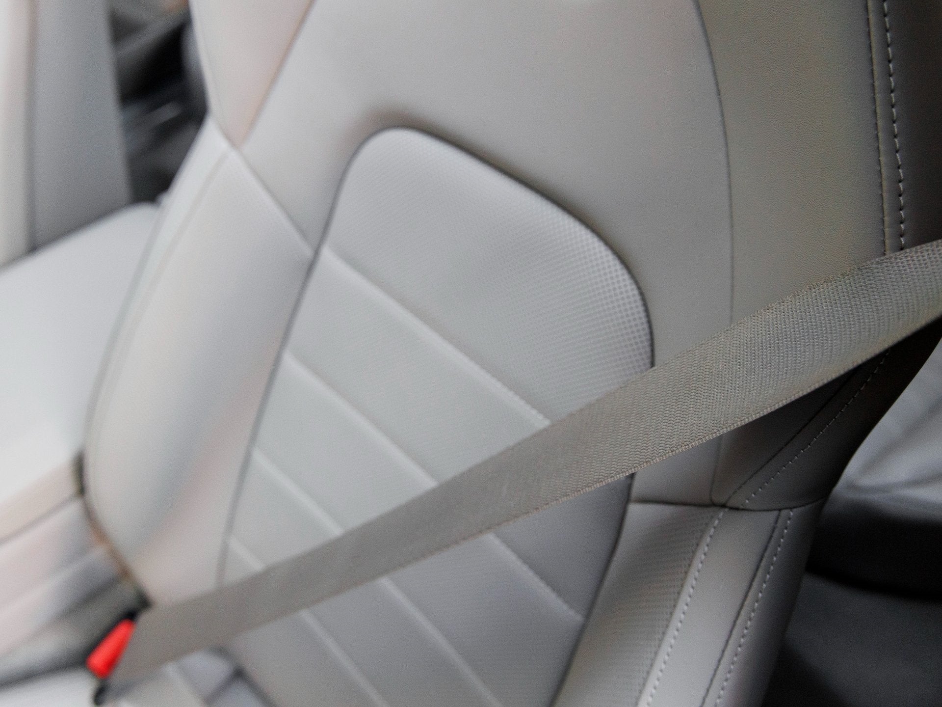 2026 Porsche Panamera Panamera 4 E-Hybrid