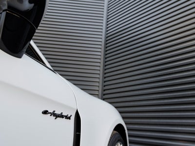 2026 Porsche Panamera Panamera 4 E-Hybrid