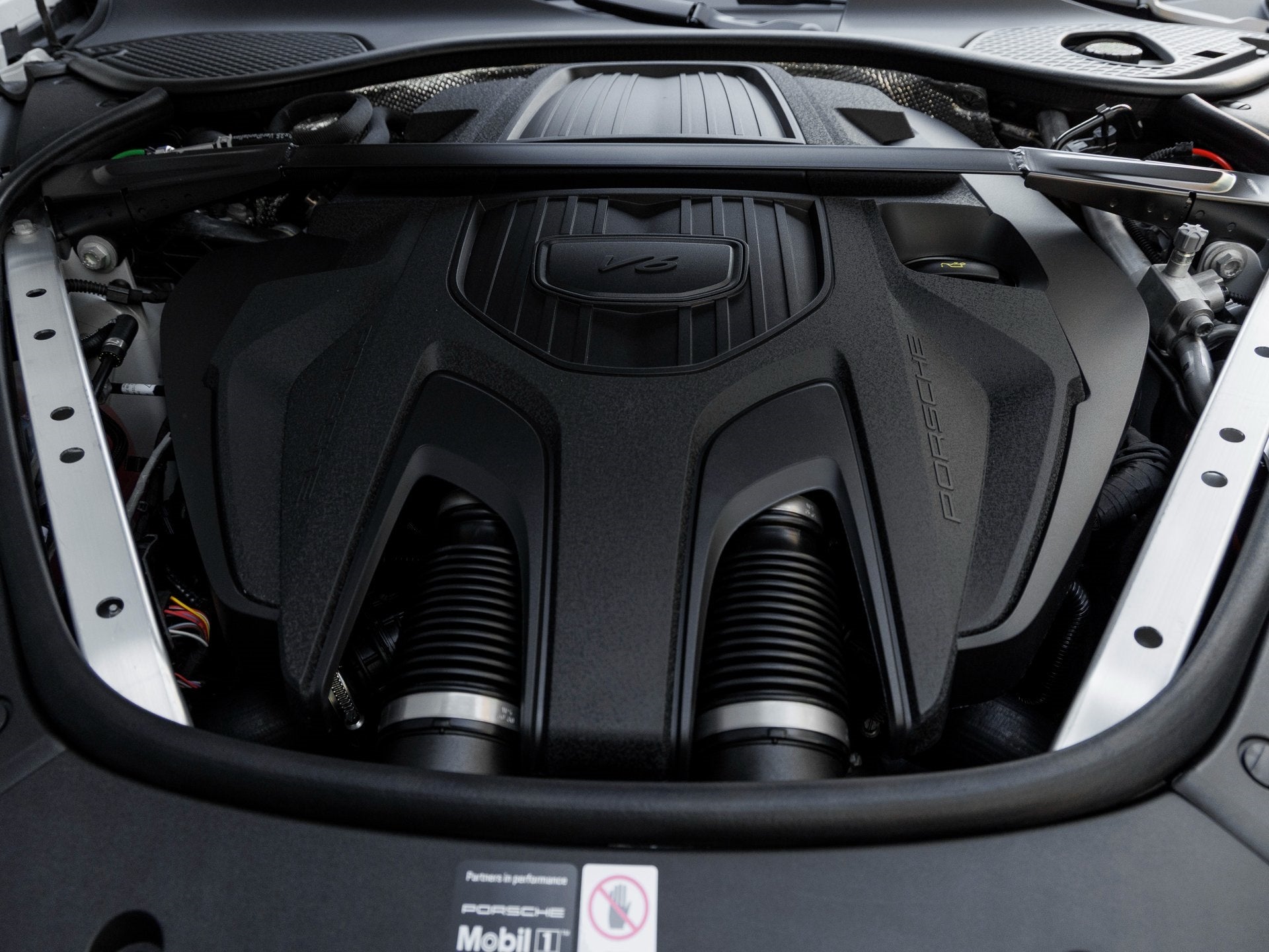 2026 Porsche Panamera Panamera 4 E-Hybrid